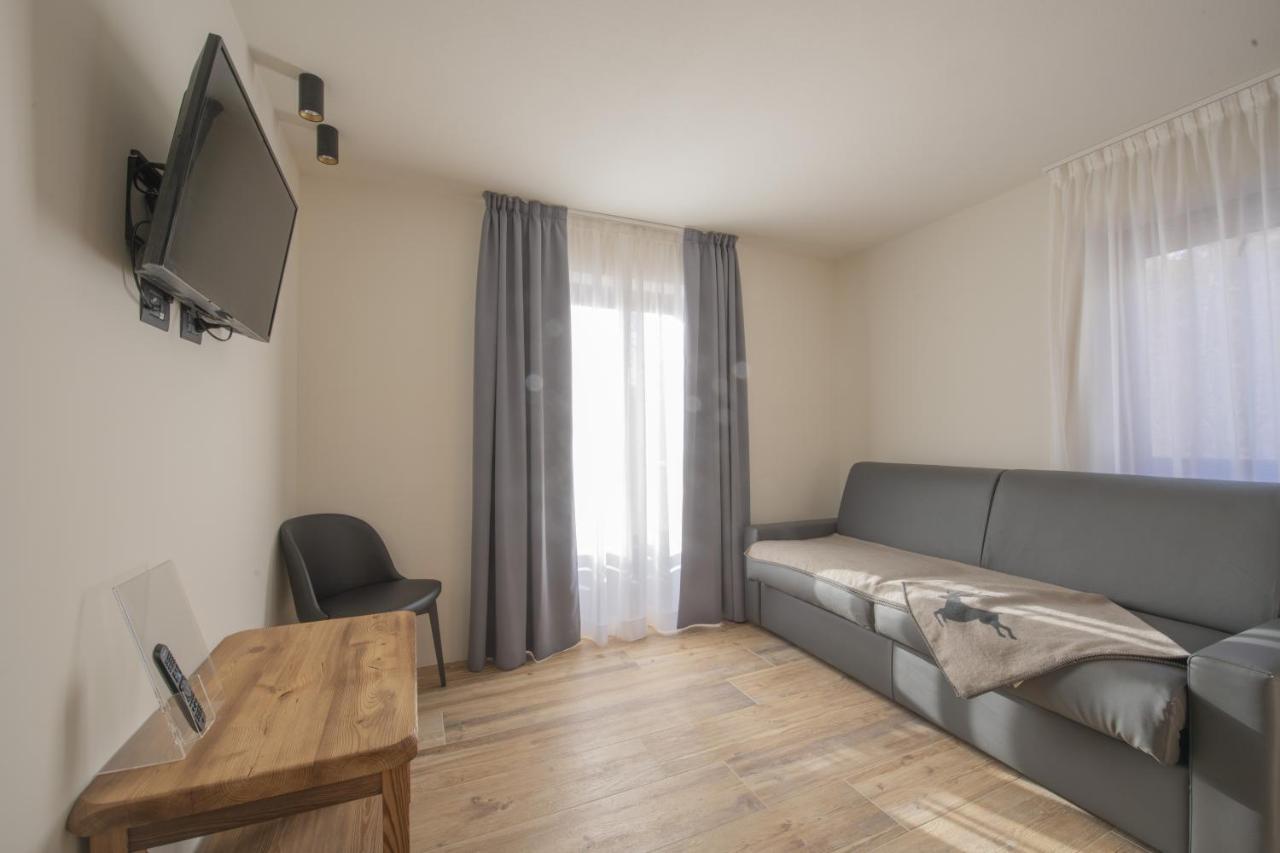 Hotel Rascard Valtournenche Zewnętrze zdjęcie
