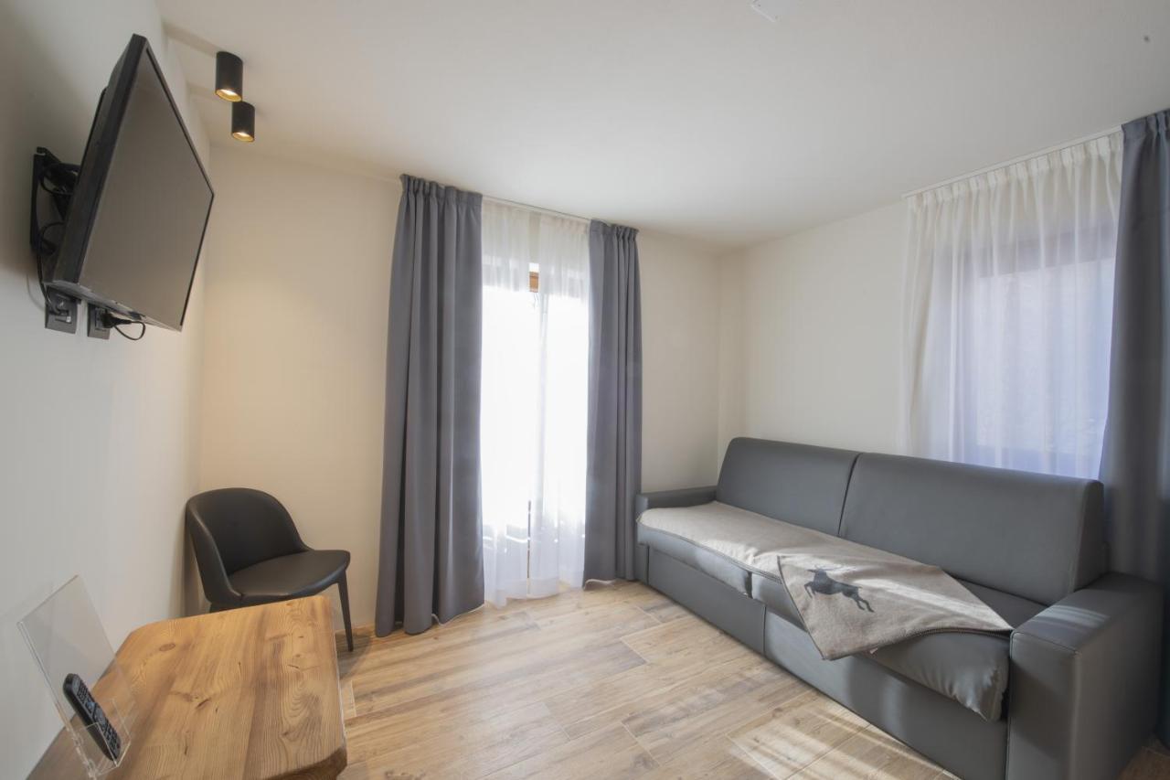 Hotel Rascard Valtournenche Zewnętrze zdjęcie