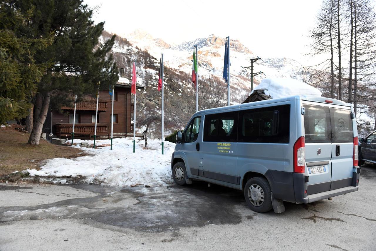 Hotel Rascard Valtournenche Zewnętrze zdjęcie