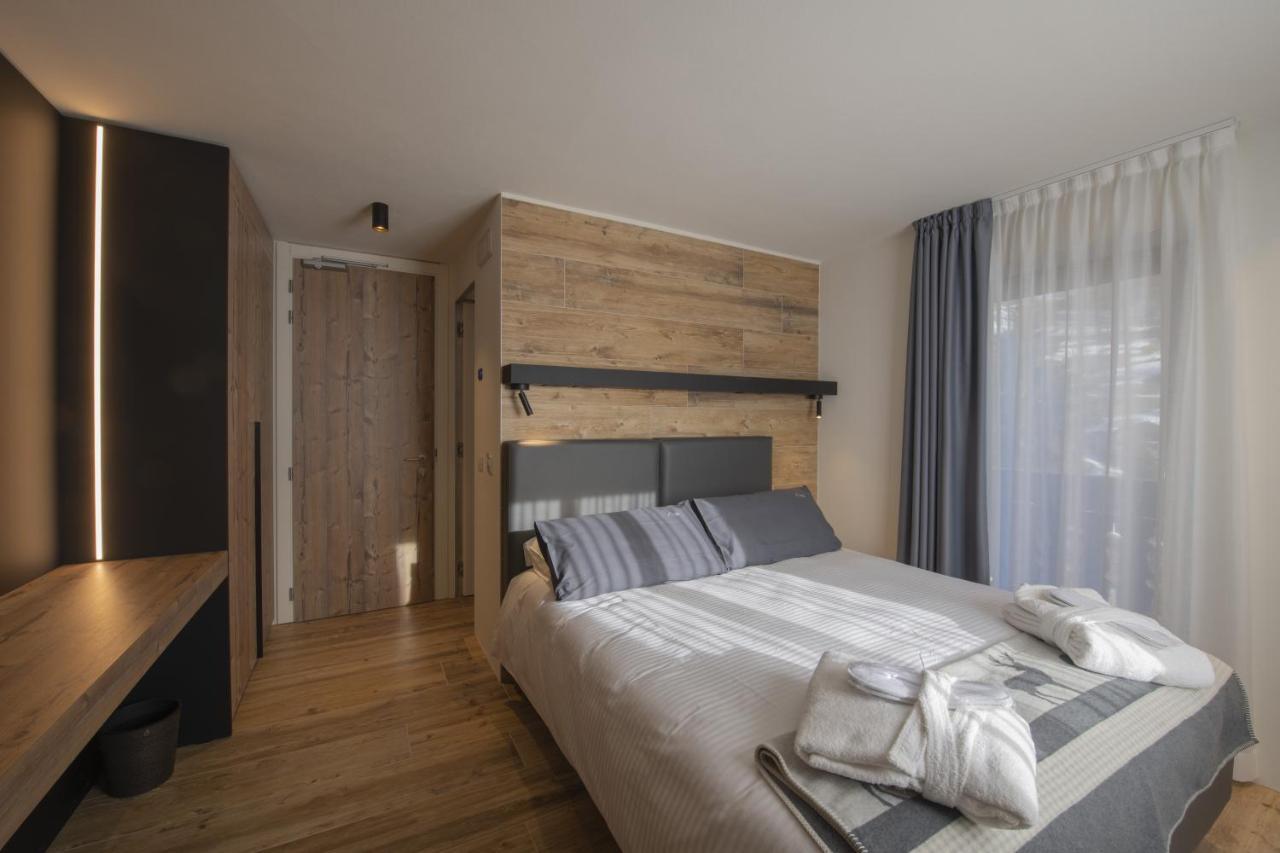 Hotel Rascard Valtournenche Zewnętrze zdjęcie