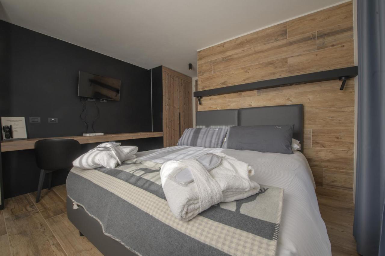 Hotel Rascard Valtournenche Zewnętrze zdjęcie